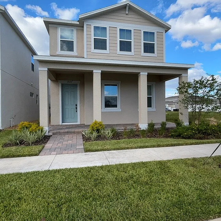 15137 Blue Peacock Ln