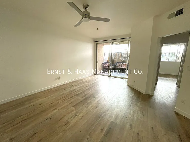 535 Magnolia Ave #114 — Photo 7