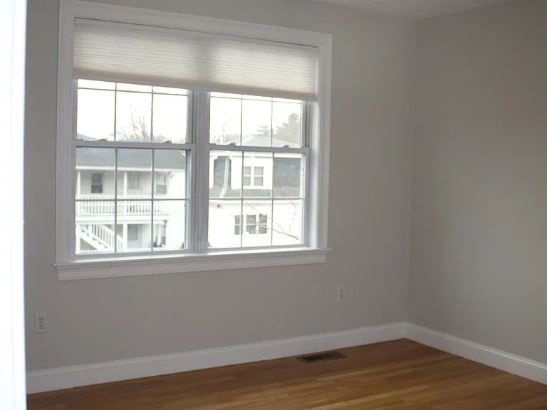 9 Railroad St #D — Photo 6