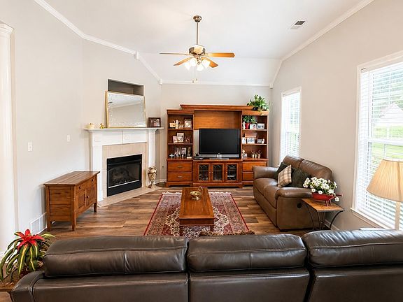 5th image of 3067 Ole Bartlett Ct