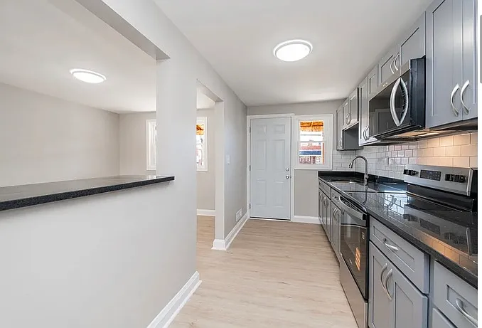 7843 Harold Rd — Photo 1