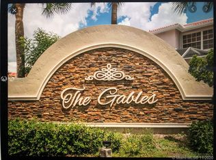 174 Granada Ave, Weston, FL 33326