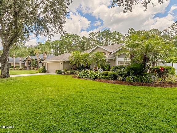 3rd image of 7 Circle Creek Way
