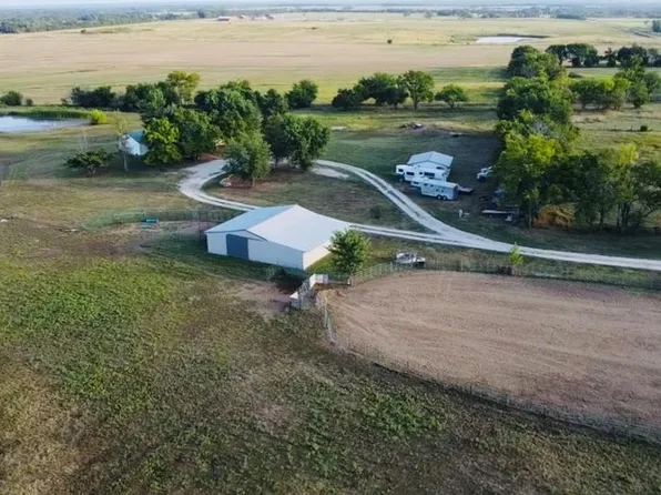 1481 135th St, Redfield, KS 66769