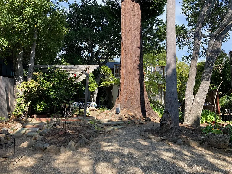 23 Sycamore Ave — Photo 8