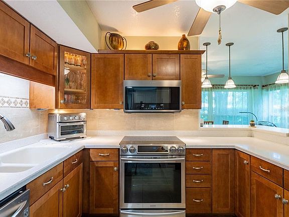 2nd image of 2809 Delachaise Ct #82