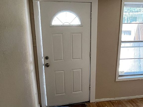 3rd image of 4418 Newcome Dr #B