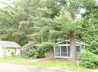 16372 Raz Rd, Union Pier, MI 49129