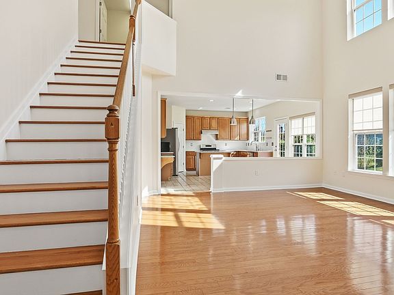 4th image of 1728 Bastante Ct