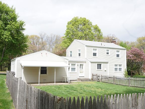 5th image of 55 Eli Whitney St