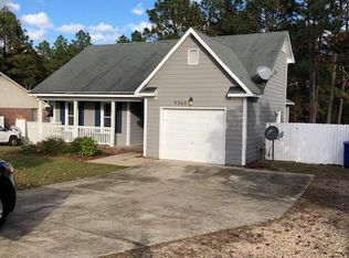 3362 Red Fox Rd, Spring Lake, NC 28390