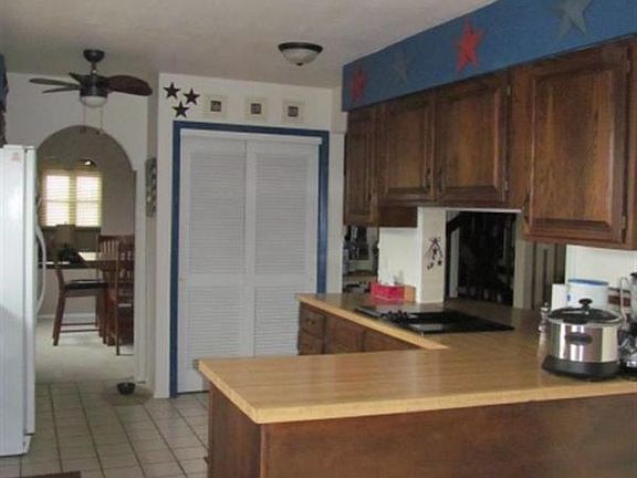 5th image of 408 Park Ave