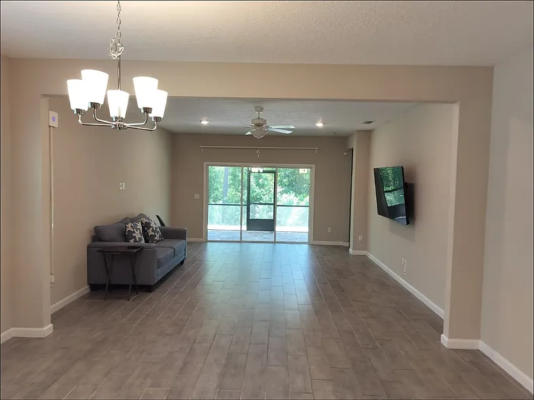 549 Brown Bear Run — Photo 3