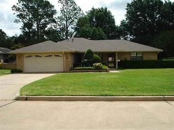 2nd image of 2402 W Club Rd
