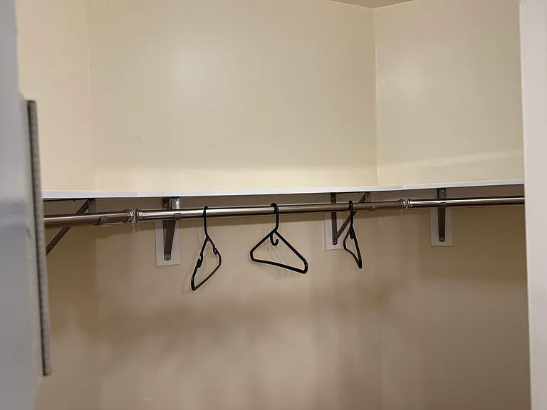 2712 Gresham Way #103 — Photo 16