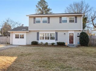 3301 Pershing Ct, Hampton, VA 23666