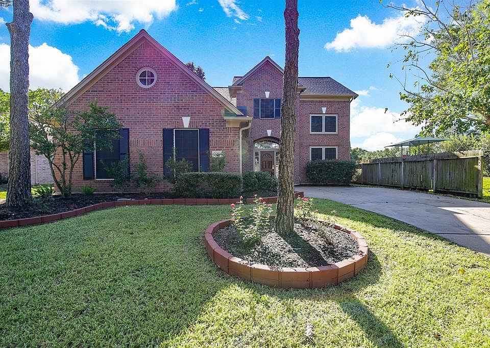 1st image of 20411 Scenic Woods Dr