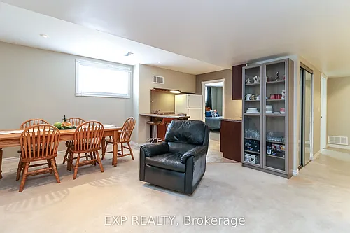 30 Cherry Sands Cres Photo 1