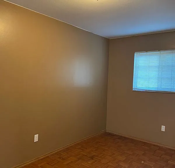 17164 Fontlee Ln — Photo 6