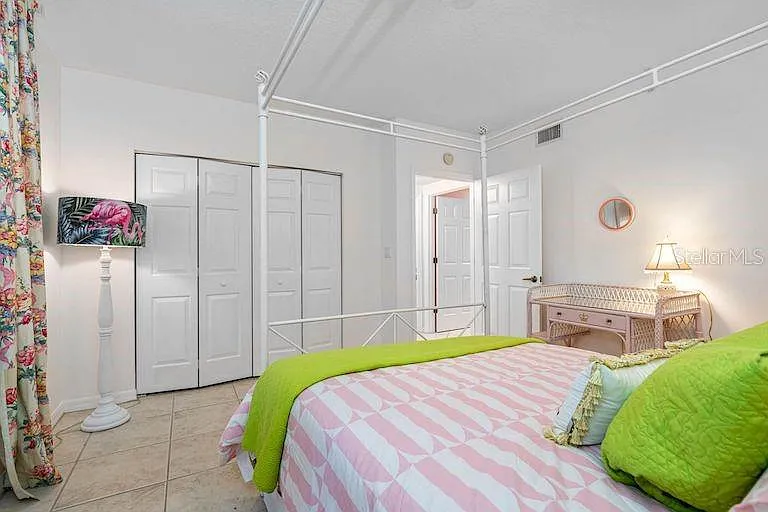 16550 Gulf Blvd #545 — Photo 30