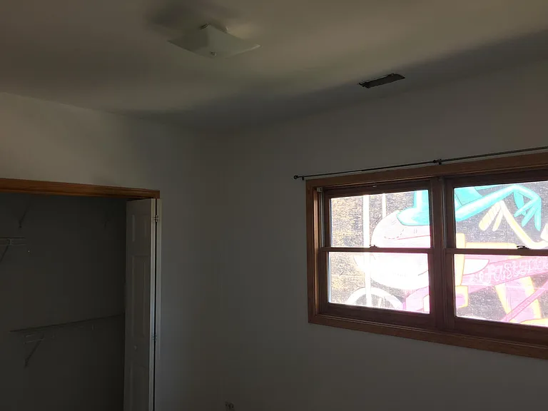 817 N Milwaukee Ave #3 — Photo 10