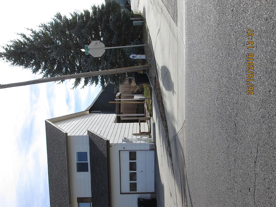 2nd image of 631 E 21st St