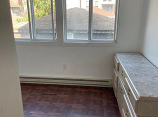 3028 S Wells St #1, Chicago, IL 60616