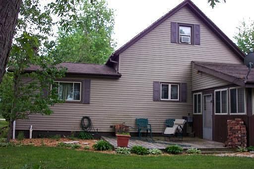 2nd image of 612 W 2nd North St