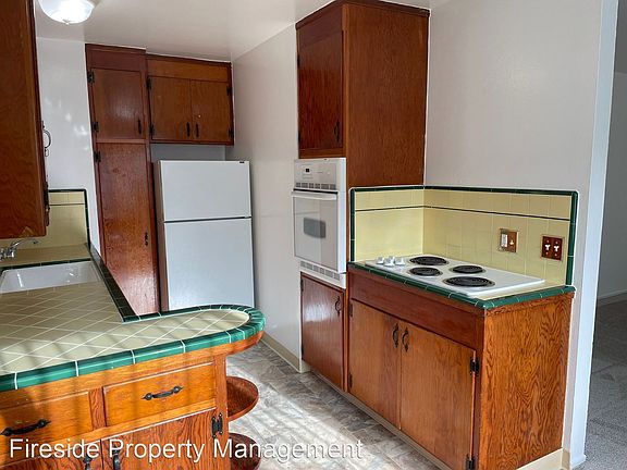 5th image of 2040 Beatrice Ct APT 3