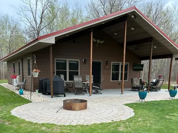 3108 State Highway 172 NW, Baudette, MN 56623