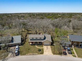 1302 Creekview Dr, Round Rock, TX 78681