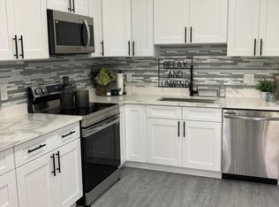 6132 Fairfield Cir #7, Greenacres, FL 33463