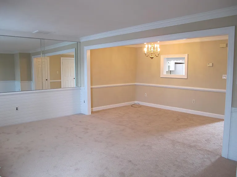 1749 Volvo Pkwy — Photo 8