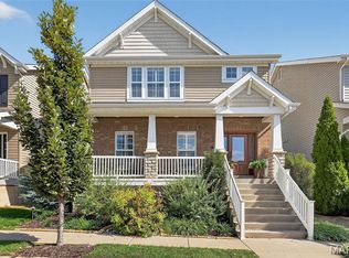 1412 Colonial Dr, Saint Charles, MO