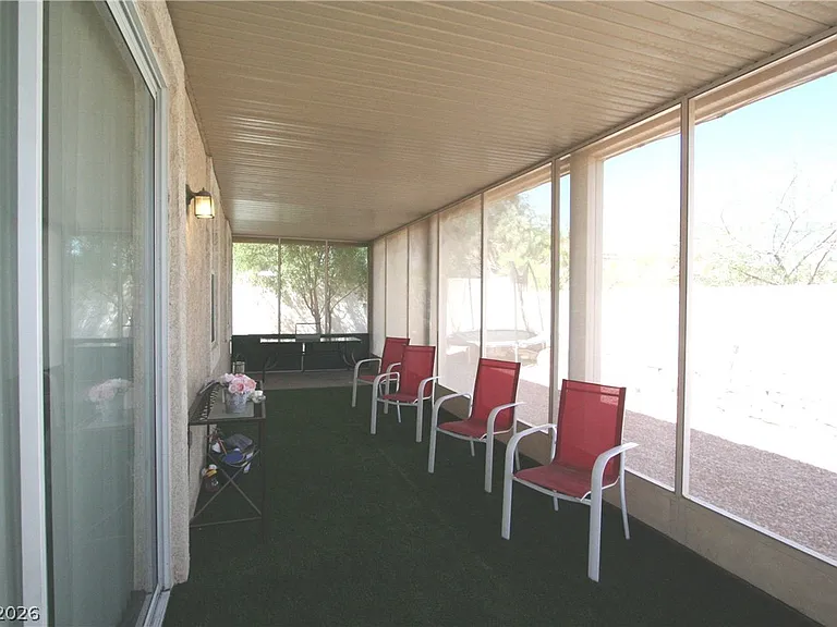 340 Jacaranda Arbor St — Photo 33