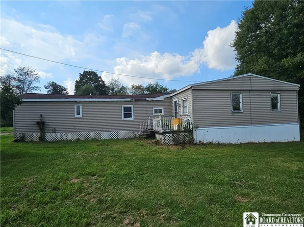 2125 Fox Rd, Ashville, NY 14710