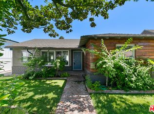 4550 Simpson Ave, Valley Village, CA 91607