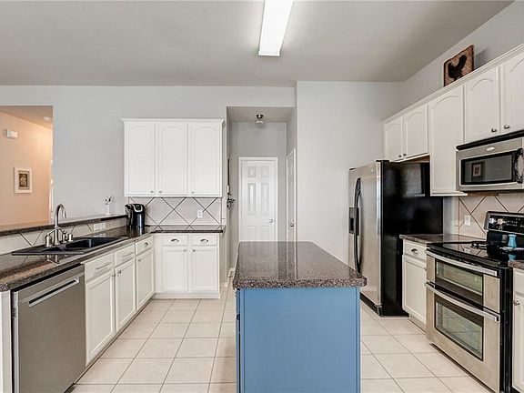 5th image of 9809 Wild Ginger Dr