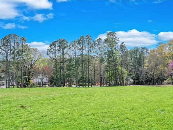 3225 Dunlap Dr #1, Gainesville, GA 30506