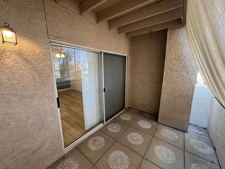 1295 N Ash St #1018 — Photo 17