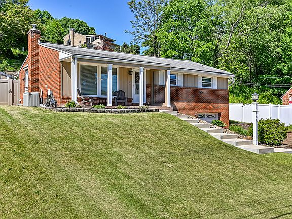 2nd image of 108 Longmount Dr