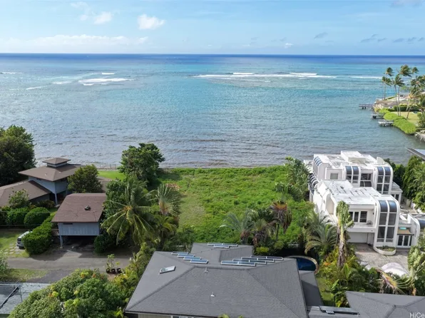914 Punahele Pl, Honolulu, HI 96821