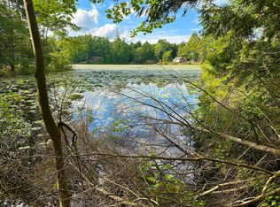 108 Lewis Dr, Deerfield, NH 03037