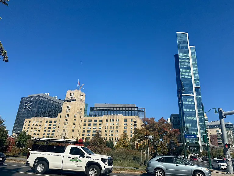 100 Riverway #C — Photo 10