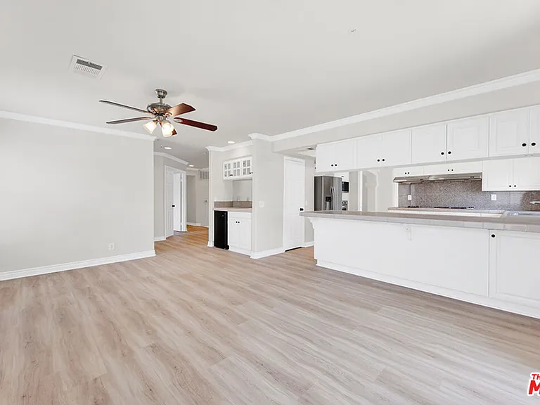 5532 Angelus Ave — Photo 4