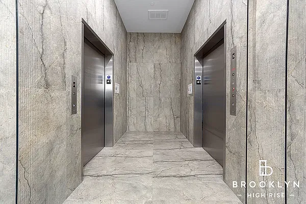 Entry / hallway, photo 3