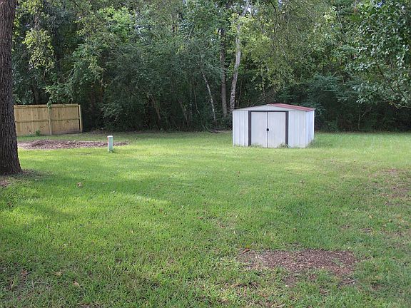 2nd image of 5101 Estes Pkwy Lot 31
