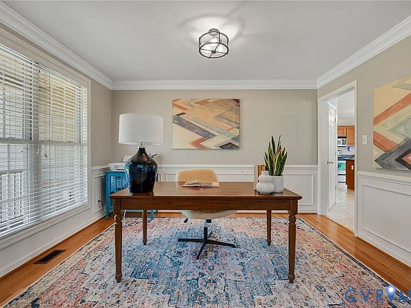 5th image of 17161 Amelia Ave