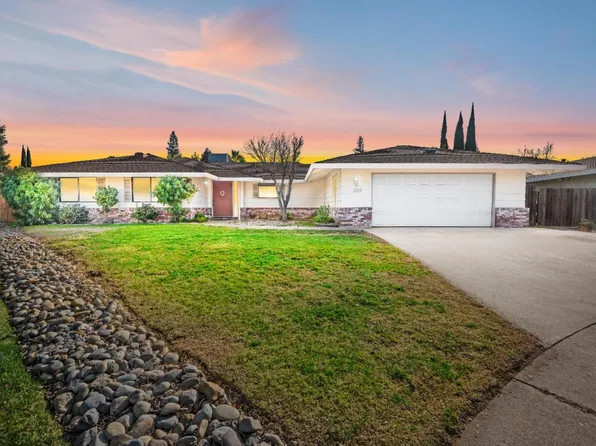 360 Birchwood Ct, Yuba City, CA 95993