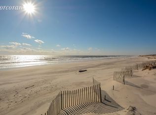 631 Dune Rd, Westhampton Beach, NY 11978